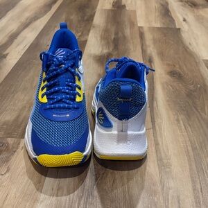 Brand new Under Armour basketball shoes - No box